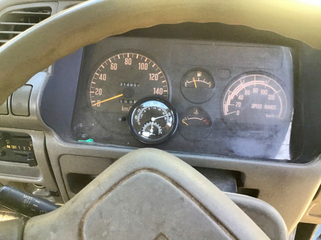 いすゞエルフ平ボディ小型（2t・3t）[写真23]