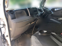 三菱ふそうキャンターダブルキャブ（Wキャブ）小型（2t・3t）[写真19]