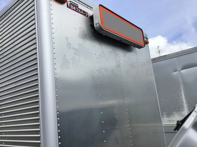 トヨタダイナアルミバン小型（2t・3t）[写真05]