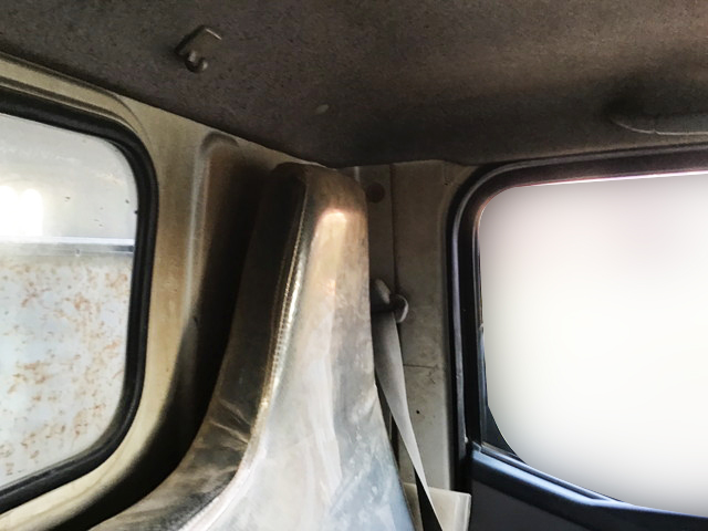 三菱ふそうキャンターダンプ小型（2t・3t）[写真23]