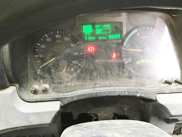 三菱ふそうキャンターダンプ小型（2t・3t）[写真25]