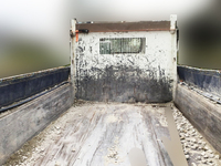 三菱ふそうキャンターダンプ小型（2t・3t）[写真06]