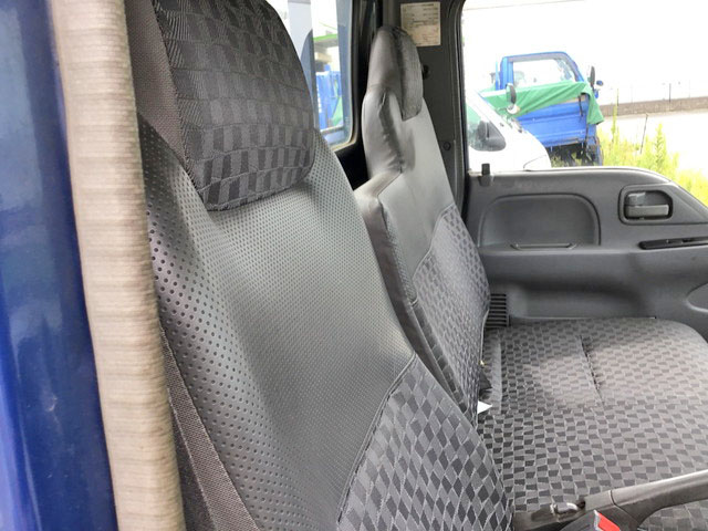 マツダタイタン平ボディ小型（2t・3t）[写真13]