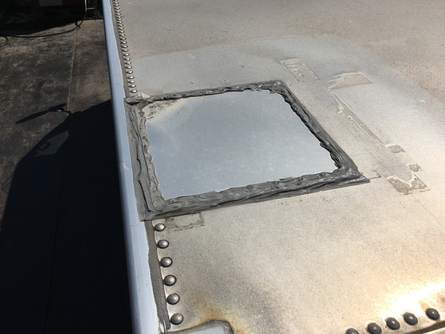 いすゞエルフアルミバン小型（2t・3t）[写真15]