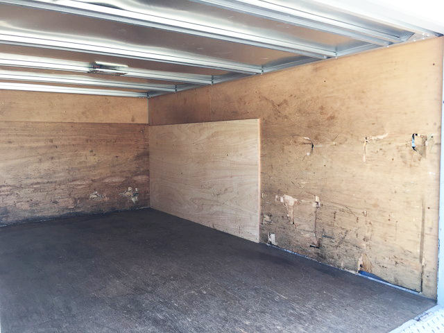 いすゞエルフアルミバン小型（2t・3t）[写真20]