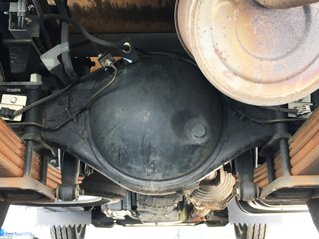 いすゞエルフアルミバン小型（2t・3t）[写真30]