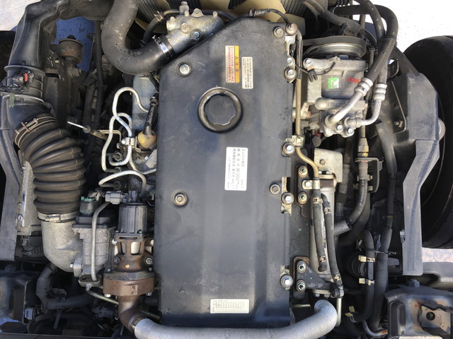 いすゞエルフアルミバン小型（2t・3t）[写真31]