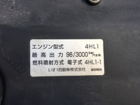 いすゞエルフアルミバン小型（2t・3t）[写真32]