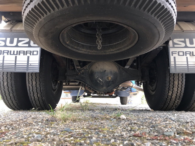 いすゞフォワードセルフクレーン4段中型（4t）[写真17]