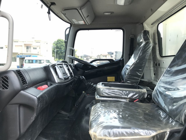 日野レンジャーダンプ中型（4t）[写真24]