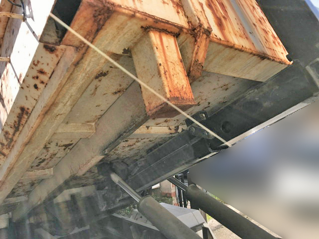 三菱ふそうキャンターアームロール小型（2t・3t）[写真16]