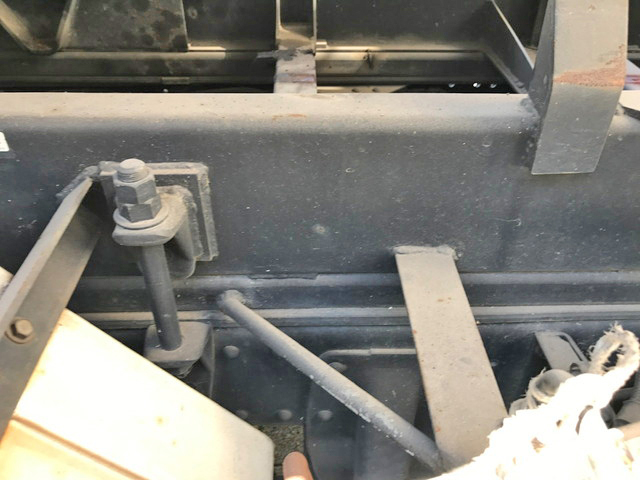 三菱ふそうキャンターアームロール小型（2t・3t）[写真18]