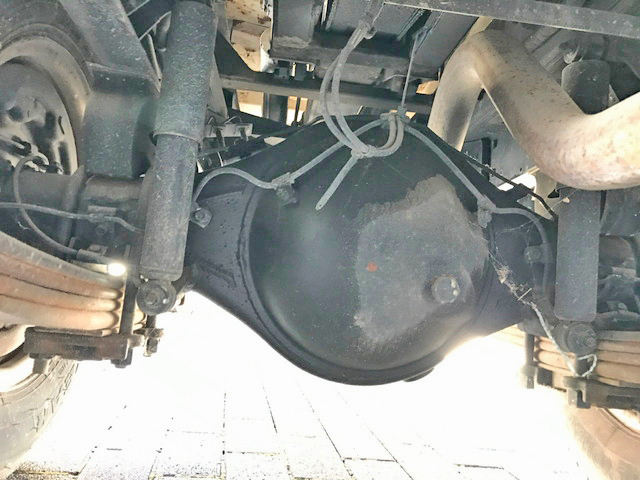 三菱ふそうキャンターアームロール小型（2t・3t）[写真22]