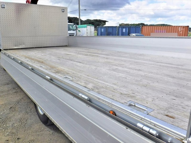 日野レンジャーセルフクレーン4段中型（4t）[写真13]