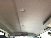 いすゞエルフアルミバン小型（2t・3t）[写真17]