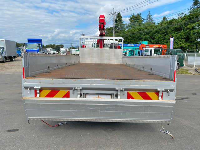 三菱ふそうファイターセルフクレーン4段増トン（6t・8t）[写真12]