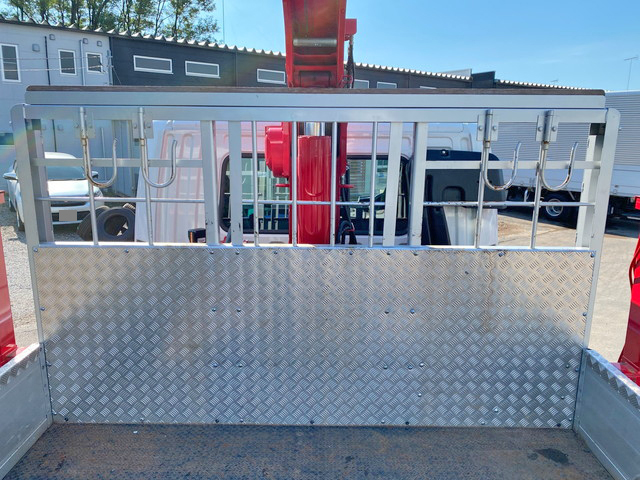 三菱ふそうファイターセルフクレーン4段増トン（6t・8t）[写真14]