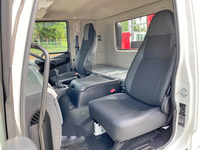 三菱ふそうファイターセルフクレーン4段増トン（6t・8t）[写真34]