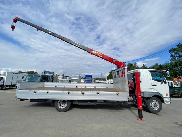 三菱ふそうファイターセルフクレーン4段増トン（6t・8t）[写真06]
