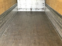 三菱ふそうファイターアルミウイング小型（2t・3t）[写真11]