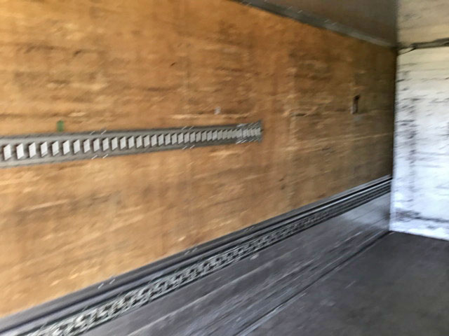 三菱ふそうファイターアルミウイング小型（2t・3t）[写真12]