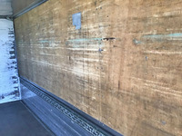 三菱ふそうファイターアルミウイング小型（2t・3t）[写真13]