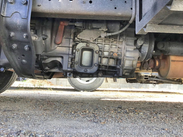 三菱ふそうファイターアルミウイング小型（2t・3t）[写真18]