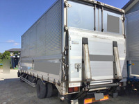 三菱ふそうファイターアルミウイング小型（2t・3t）[写真02]