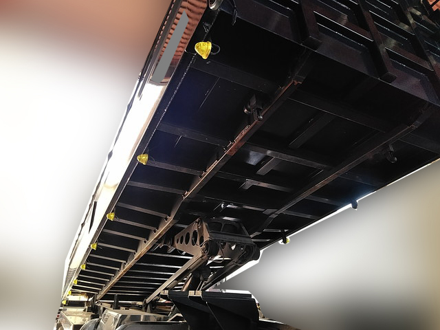 ボルボボルボFHトレーラーヘッド（トラクターヘッド）大型（10t）[写真12]