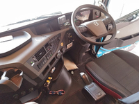 ボルボボルボFHトレーラーヘッド（トラクターヘッド）大型（10t）[写真32]