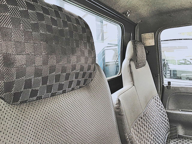 マツダタイタン平ボディ小型（2t・3t）[写真13]