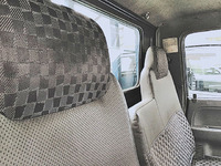 マツダタイタン平ボディ小型（2t・3t）[写真13]