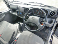 トヨタダイナ冷凍車（冷蔵車）小型（2t・3t）[写真18]