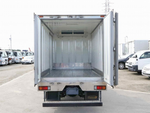 トヨタダイナ冷凍車（冷蔵車）小型（2t・3t）[写真08]