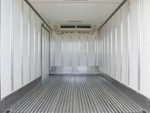 トヨタダイナ冷凍車（冷蔵車）小型（2t・3t）[写真09]