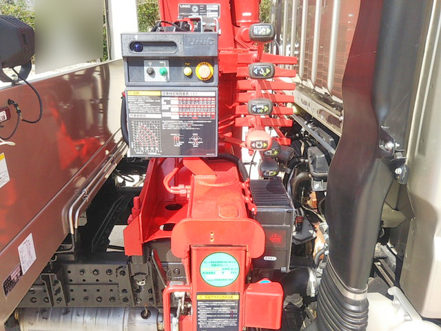 三菱ふそうキャンターセーフティクレーン4段小型（2t・3t）[写真12]