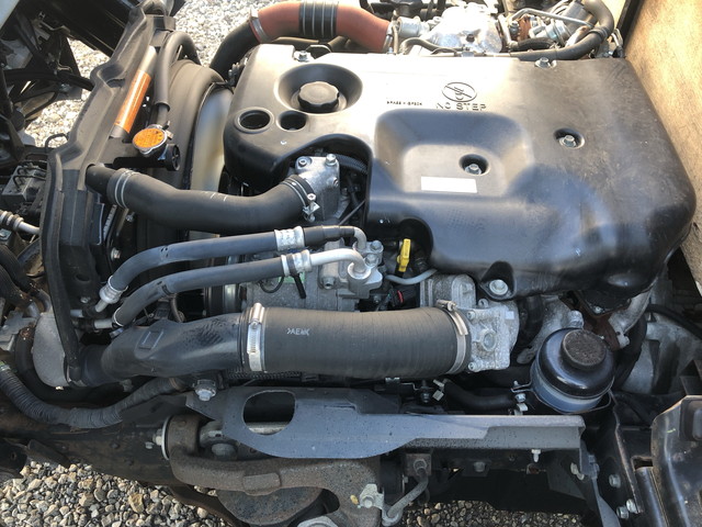 いすゞエルフ平ボディ小型（2t・3t）[写真25]