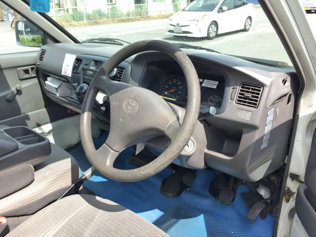 トヨタタウンエース平ボディ小型（2t・3t）[写真21]