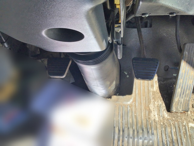 いすゞエルフ平ボディ小型（2t・3t）[写真21]