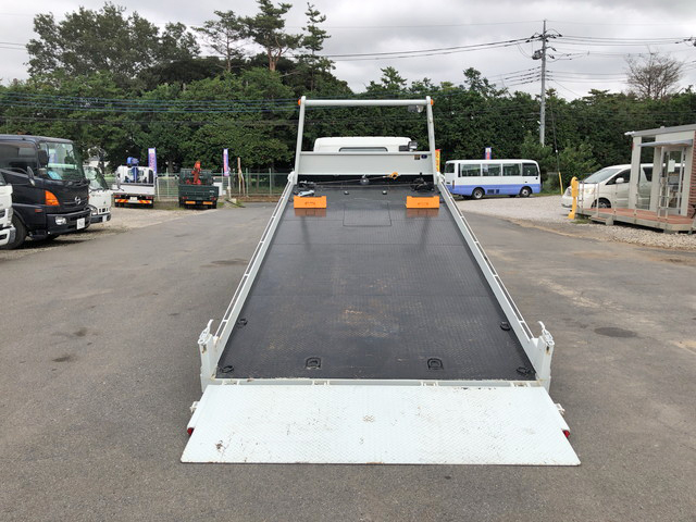 三菱ふそうキャンターセーフティローダー小型（2t・3t）[写真11]