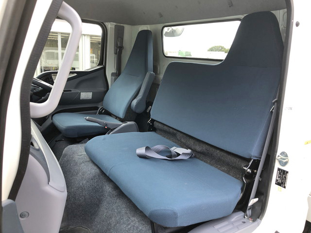 三菱ふそうキャンターセーフティローダー小型（2t・3t）[写真34]