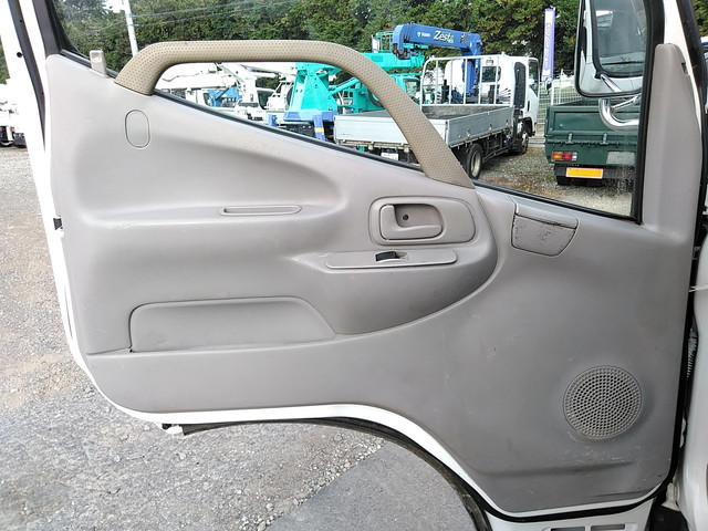 日野デュトロアームロール小型（2t・3t）[写真27]