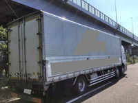 日野プロフィアアルミウイング大型（10t）[写真02]