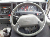 いすゞエルフダブルキャブ（Wキャブ）小型（2t・3t）[写真13]