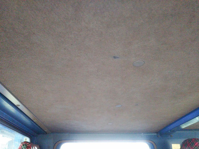 いすゞエルフダブルキャブ（Wキャブ）小型（2t・3t）[写真17]