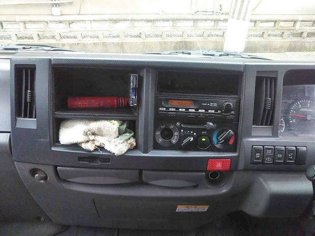 いすゞエルフダブルキャブ（Wキャブ）小型（2t・3t）[写真19]