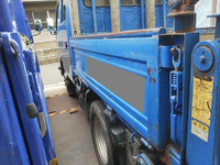 いすゞエルフダブルキャブ（Wキャブ）小型（2t・3t）[写真05]