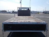 三菱ふそうキャンター平ボディ小型（2t・3t）[写真09]