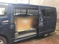 トヨタハイエースバン小型（2t・3t）[写真08]