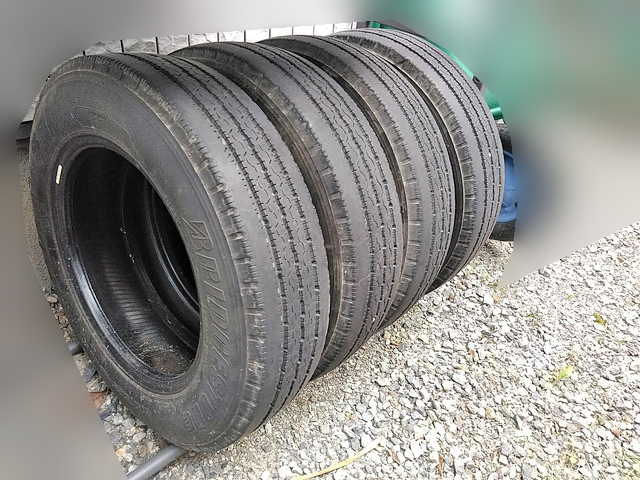 トヨタダイナ平ボディ小型（2t・3t）[写真14]